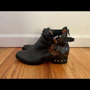 Jeffrey Campbell x Urban Outfitters Everstud Cutout Boot